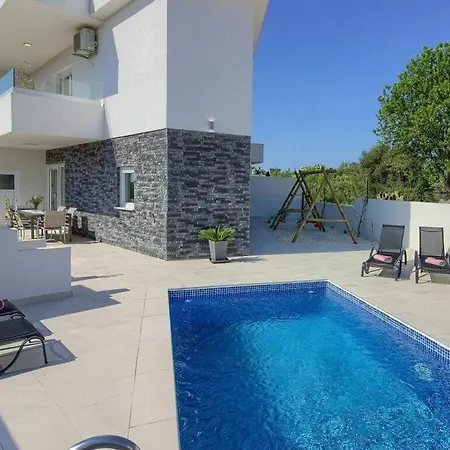 White Jasmin Comfortable Holiday * 메덜린