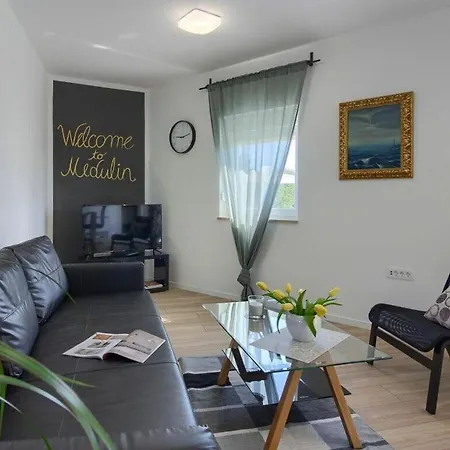 Vila White Jasmin Comfortable Holiday Medulin